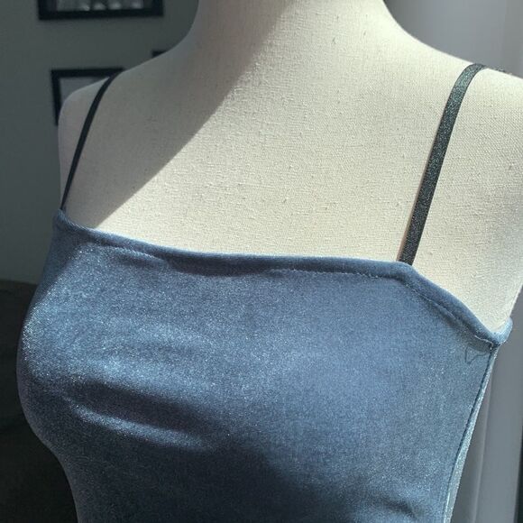 Forever 21 velvet mini dress fit and flair size medium - Picture 2 of 11